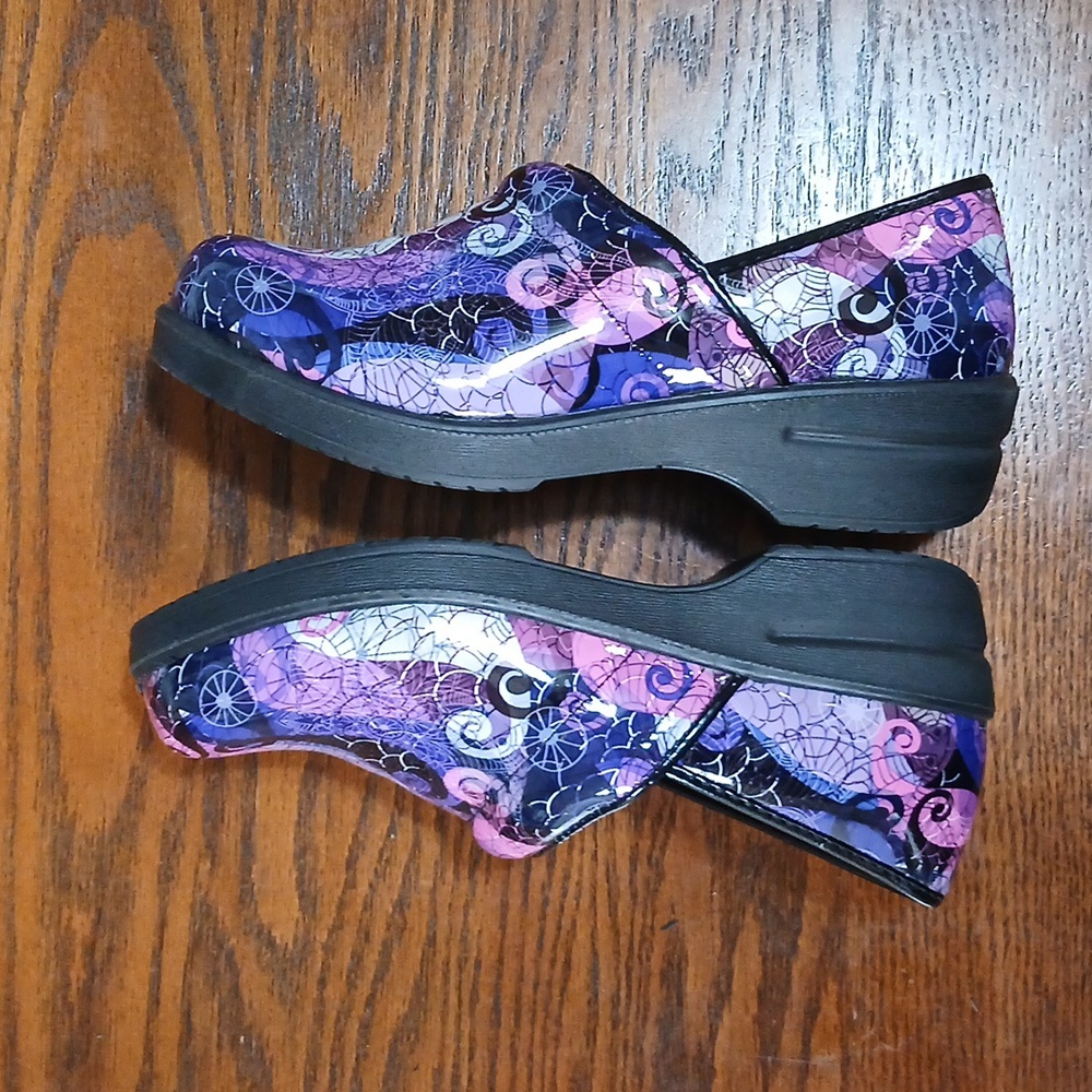 GodwallAR Colorful Clogs - Picture 7 of 8